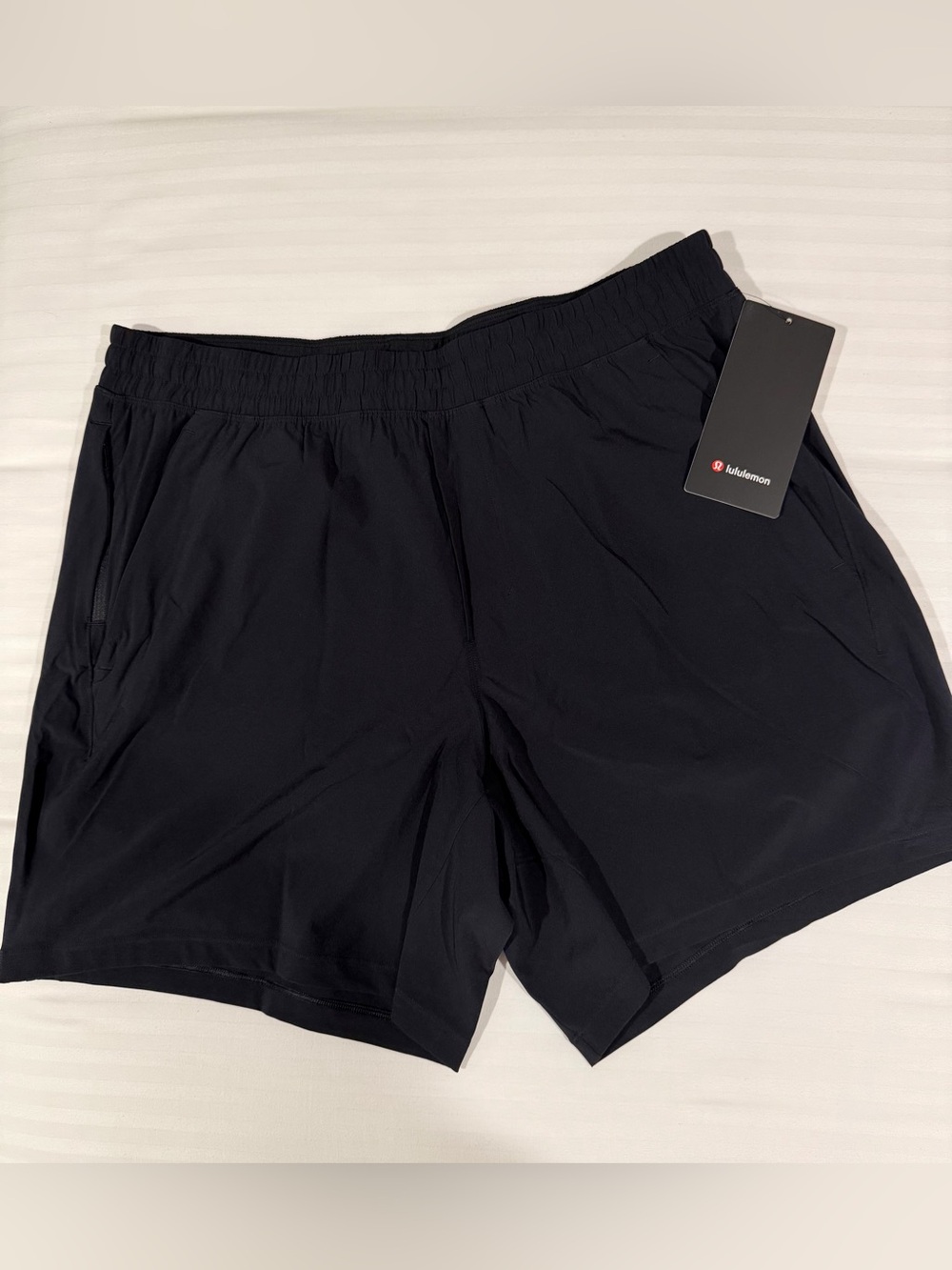 NEW Men’s Lululemon Pace Breaker Short 7" LL - Hawaii Exclusive Decal XL Black - Picture 3 of 4